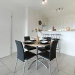 Beautiful In Nieuwpoort-bad With Wifi Appartement Nieuport