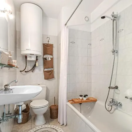 Beautiful In Nieuwpoort-bad With Wifi